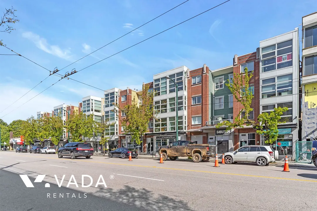 Building - The Madison in Vancouver, BC at 2929 West 4th Avenue