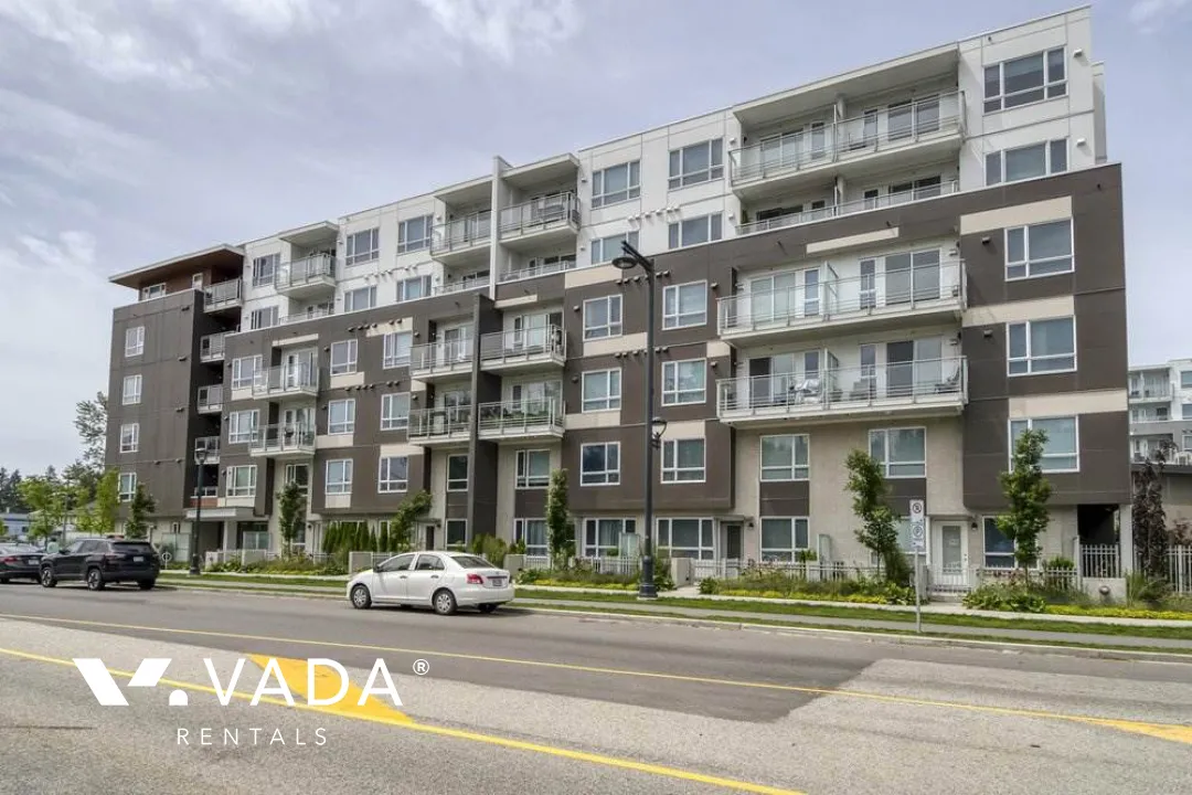 Building - HQ Thrive in Surrey, BC at 10581 140 Street