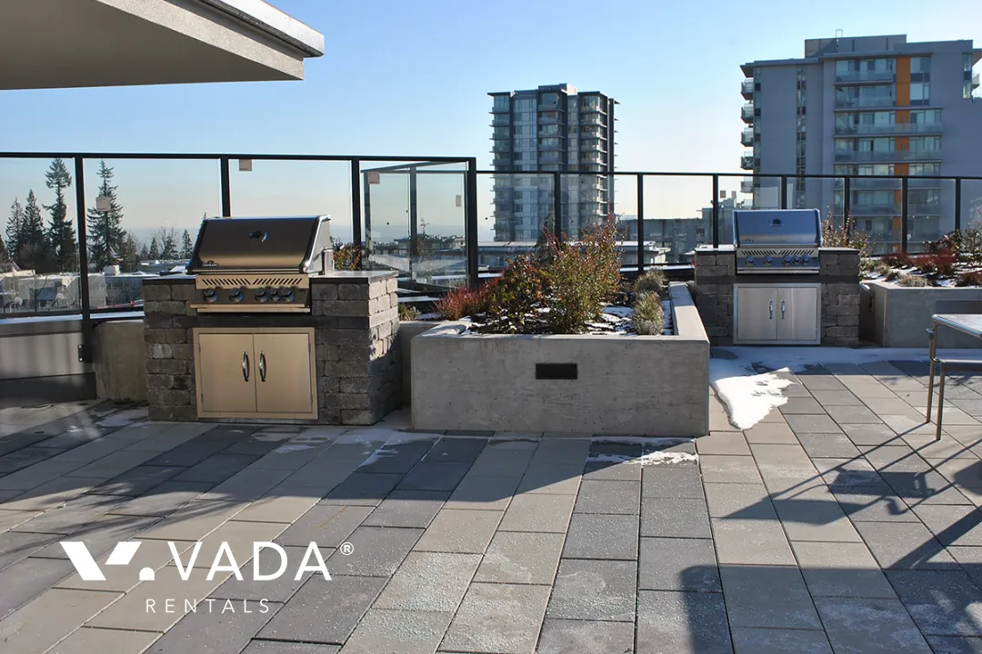 Building - The Peak in Burnaby, BC at 8850 University Crescent