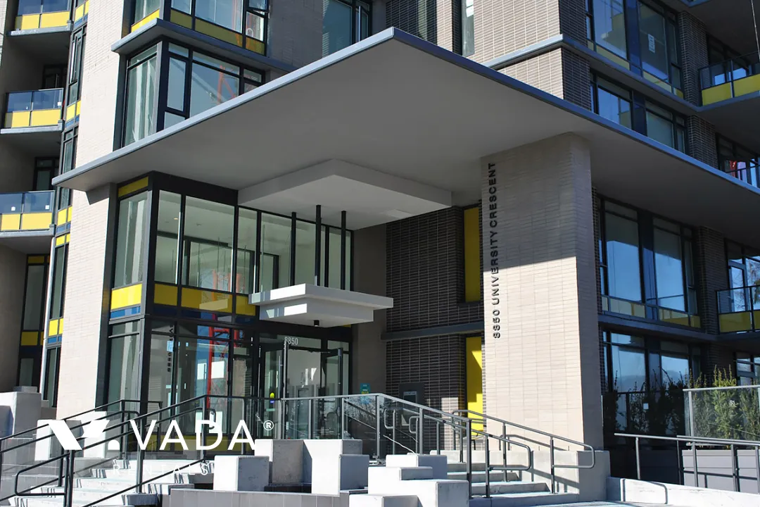 Building - The Peak in Burnaby, BC at 8850 University Crescent