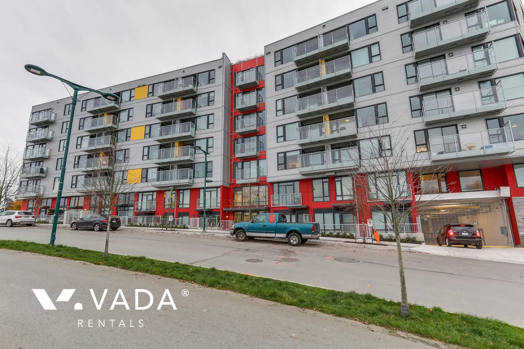 Building - Canvas in Vancouver, BC at 417 Great Northern Way