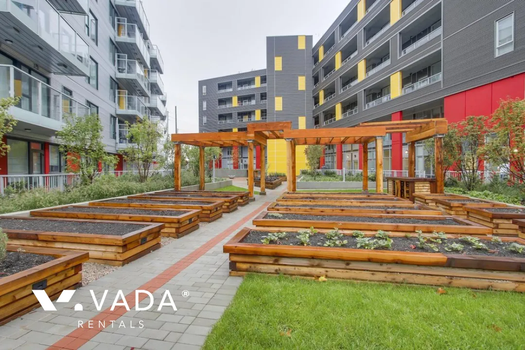 Building - Canvas in Vancouver, BC at 417 Great Northern Way