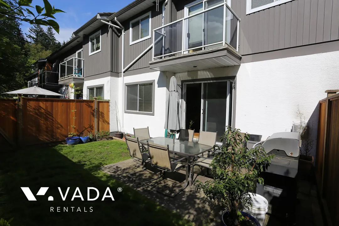 Building - Highland Glen Estates in Squamish, BC at Mamquam Road