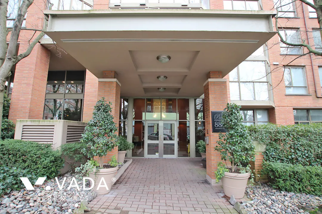 Building - Pacific Promenade in Vancouver, BC at 888 Pacific Street