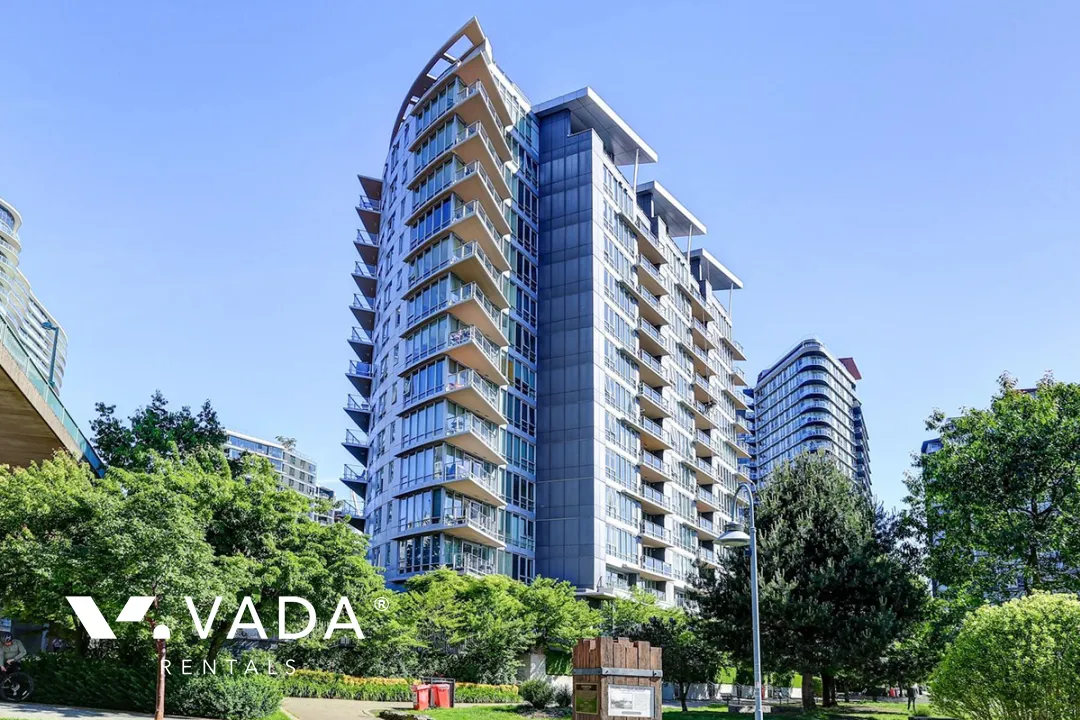 Building - Coopers Pointe in Vancouver, BC at 980 Cooperage Way