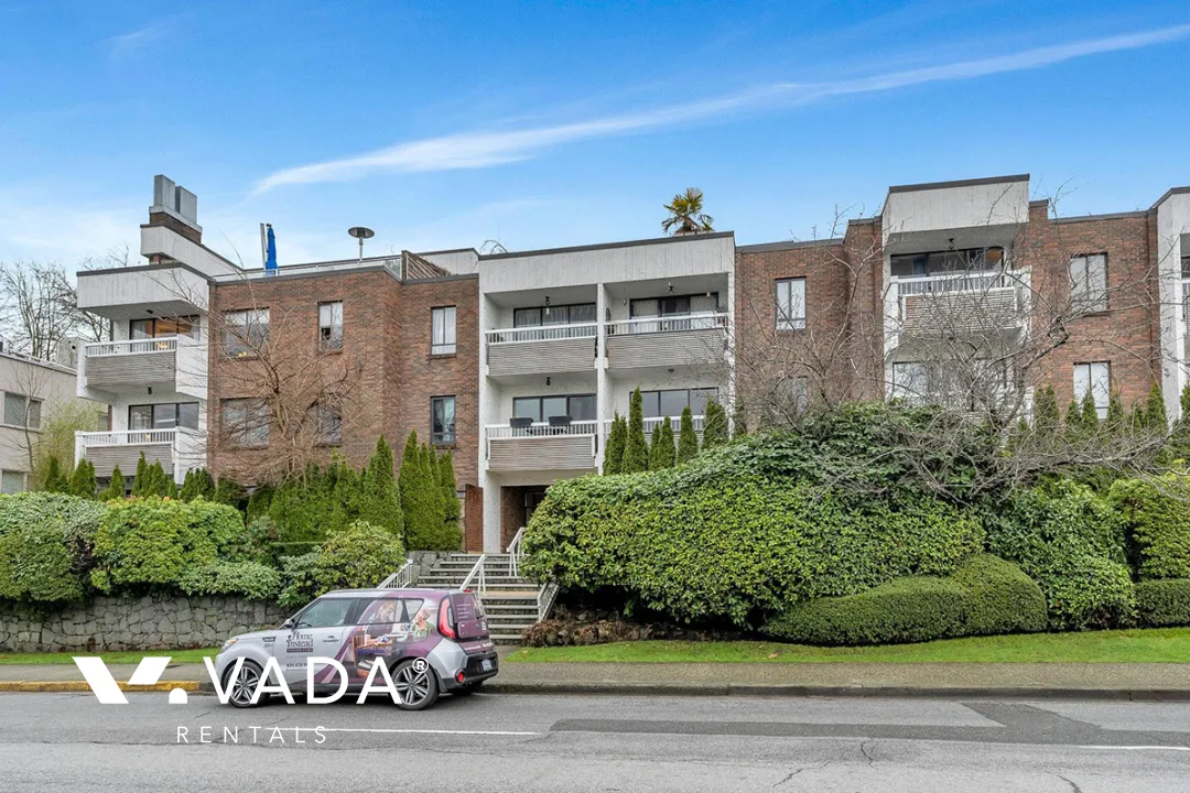 Building - Oceans Door in Vancouver, BC at 2450 Cornwall Street