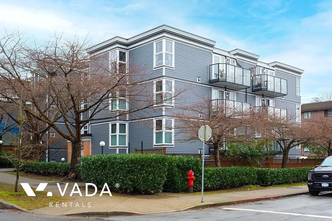 Building - City View Place in Vancouver, BC at 2212 Oxford Street