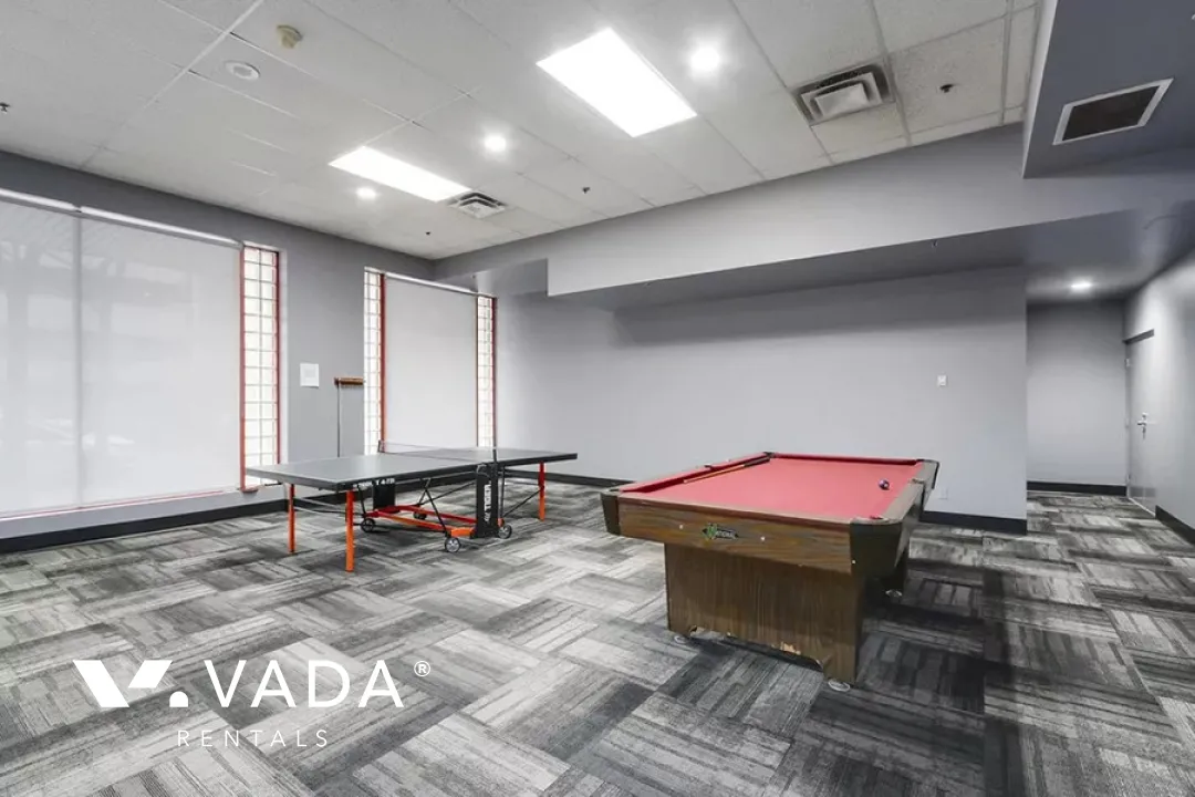 Building - Imperial Tower in Vancouver, BC at 811 Helmcken Street