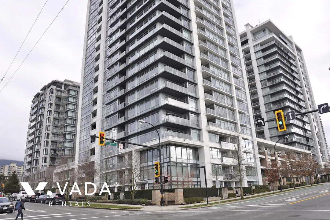 Building - Vista Place in North Vancouver, BC at 1320 Chesterfield Avenue