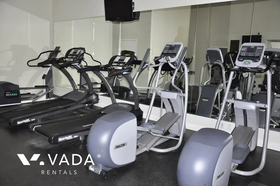 Building - Vista Place in North Vancouver, BC at 1320 Chesterfield Avenue