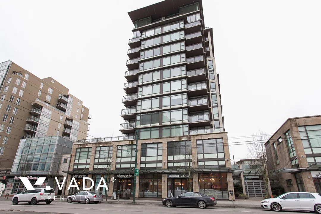 Building - The Zone in Vancouver, BC at 1068 West Broadway