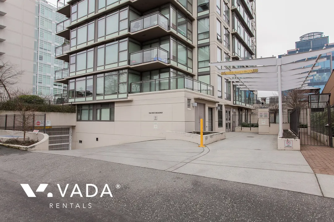 Building - The Zone in Vancouver, BC at 1068 West Broadway