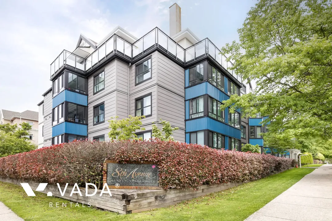 Building - 8th Avenue Garden Apartments in Vancouver, BC at 2405 Kamloops Street