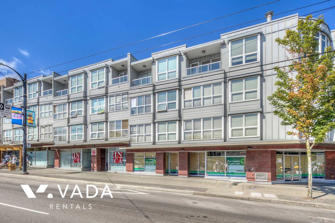 Building - Park Renfrew in Vancouver, BC at 2891 East Hastings Street