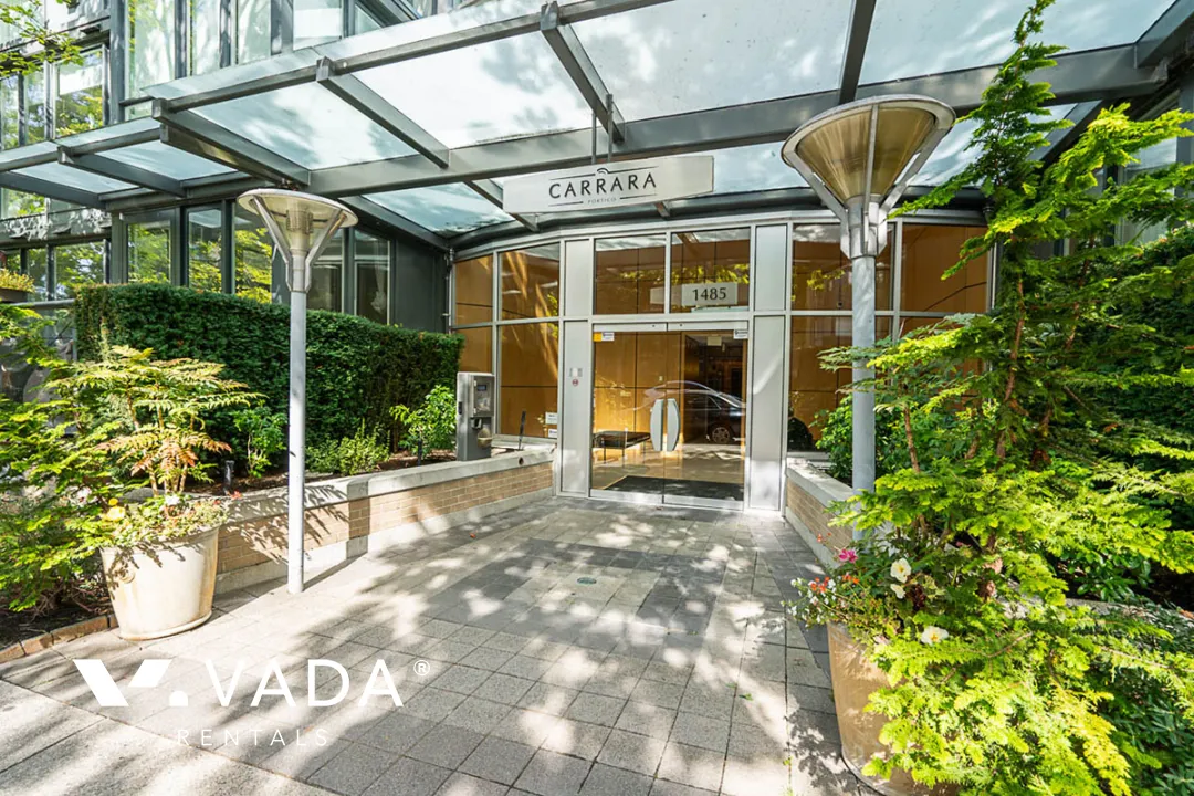 Building - Carrara of Portico in Vancouver, BC at 1485 West 6th Avenue