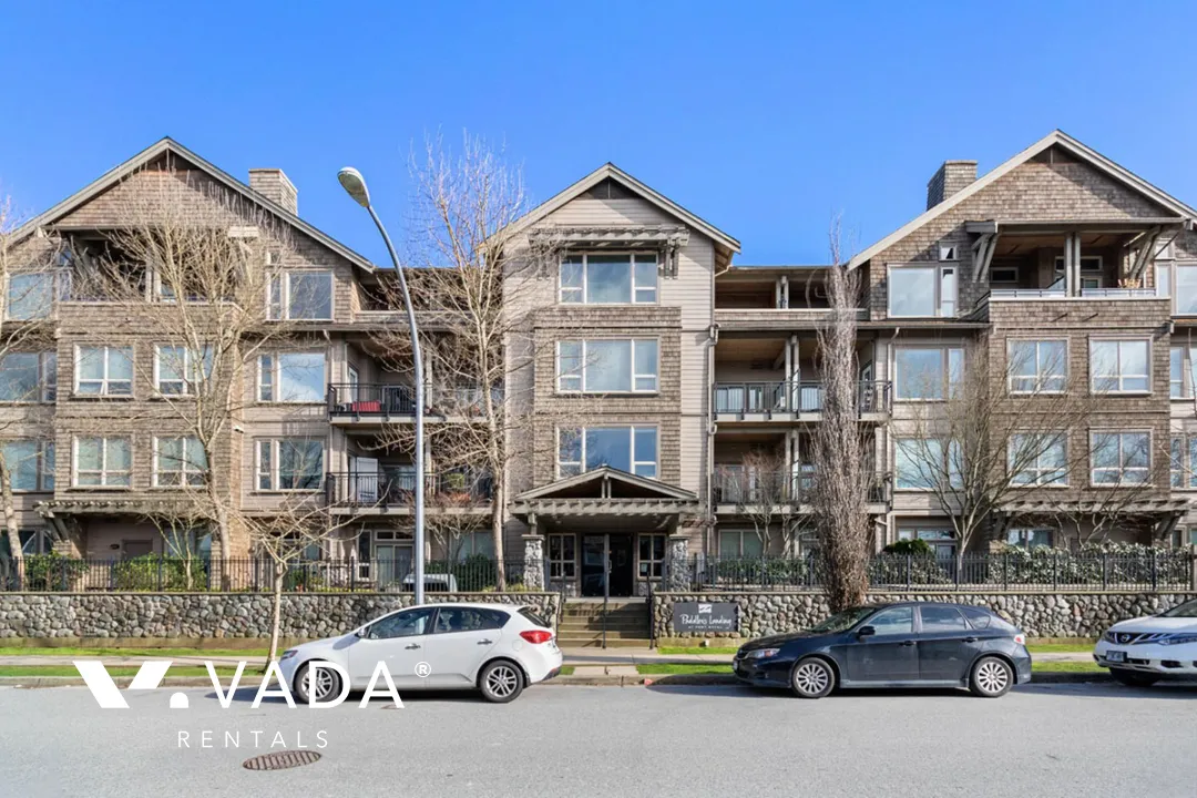 Building - Paddlers Landing in New Westminster, BC at 250 Salter Street
