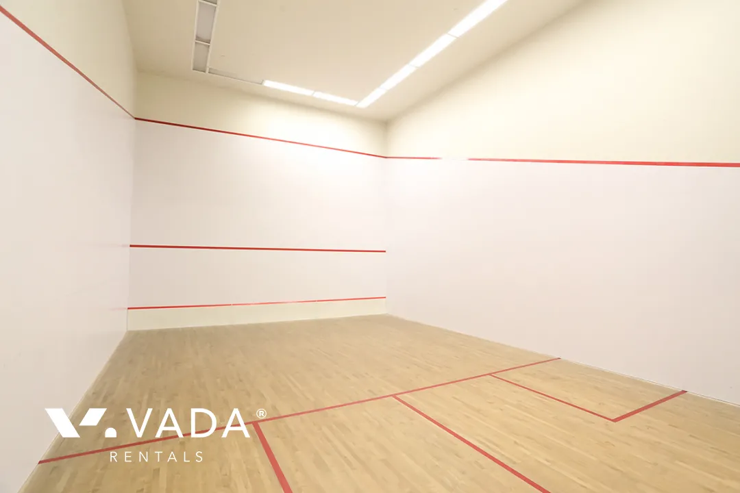 Building - Landmark 33 in Vancouver, BC at 1009 Expo Boulevard