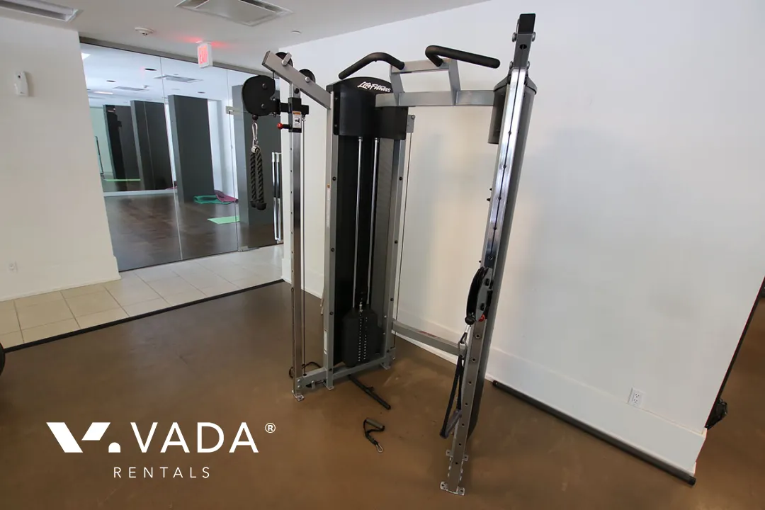 Building - Donovan in Vancouver, BC at 1055 Richards Street