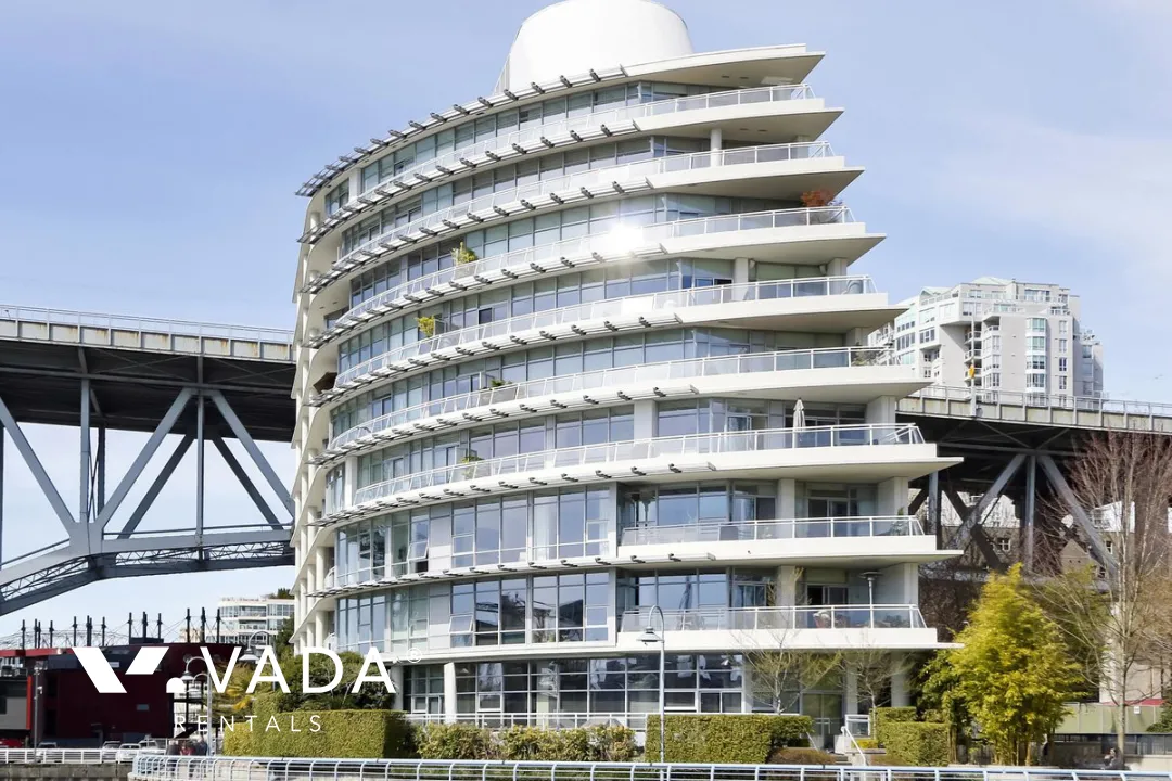 Building - Silver Sea in Vancouver, BC at 628 Kinghorne Mews