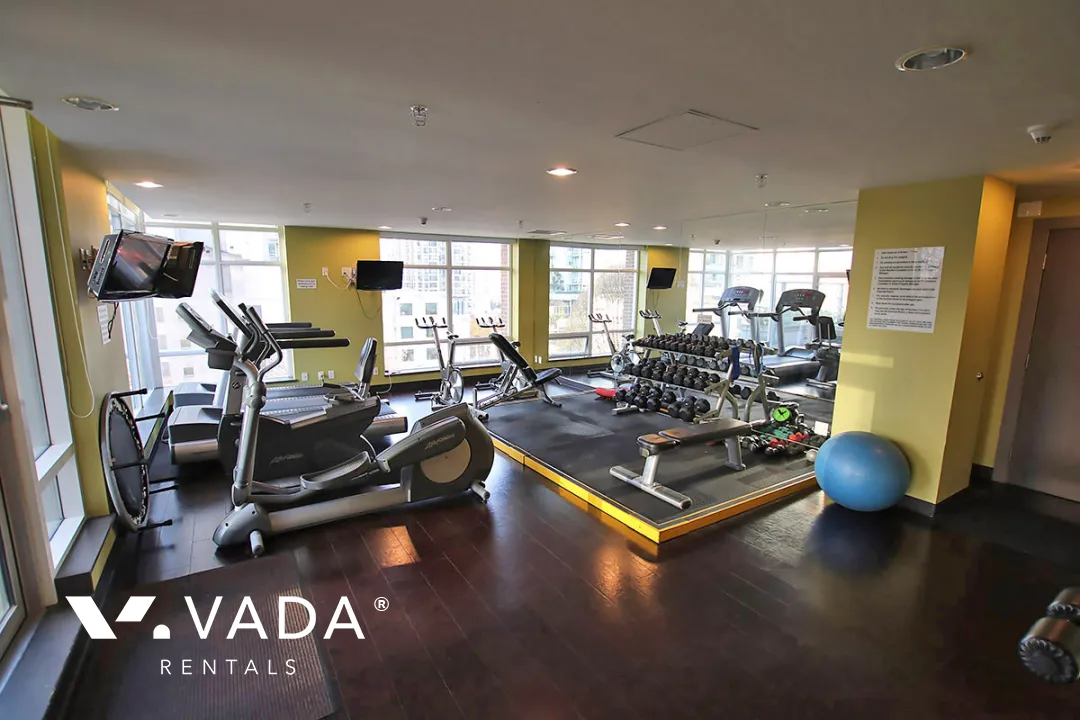 Building - Vita in Vancouver, BC at 565 Smithe Street