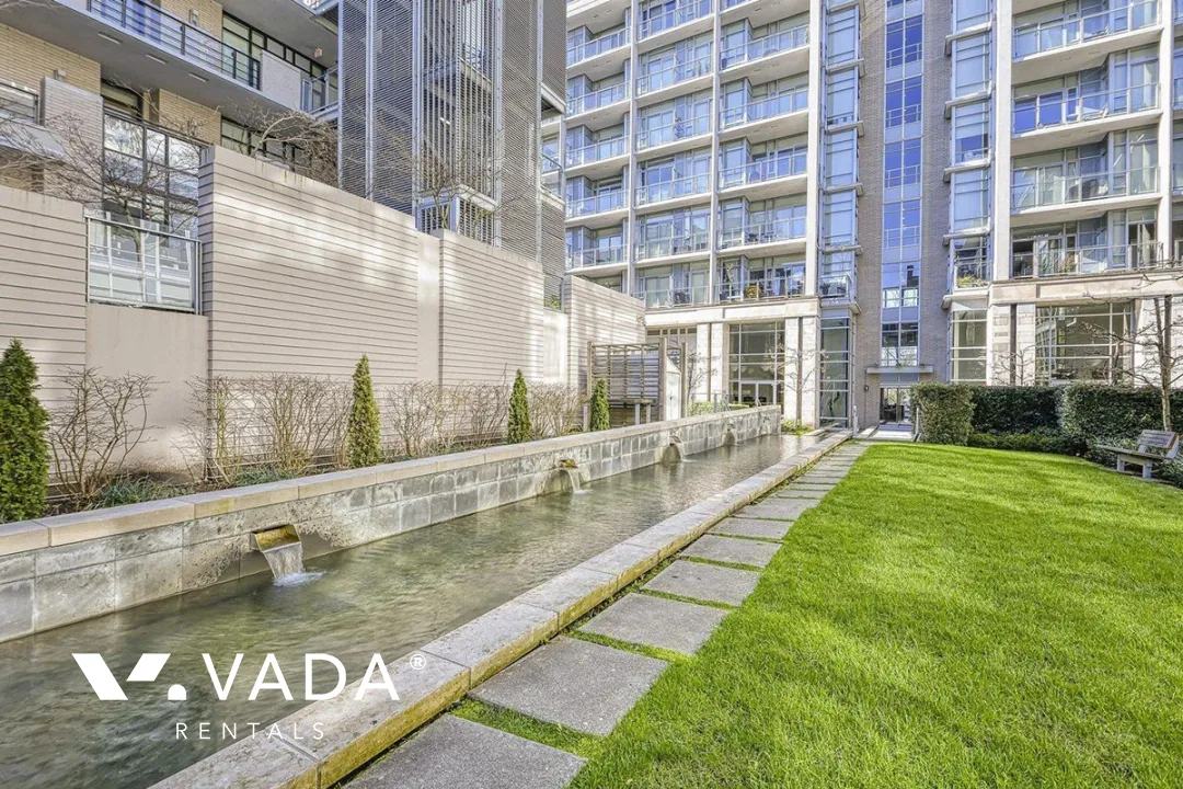 Building - Bridge in Vancouver, BC at 1616 Columbia Street