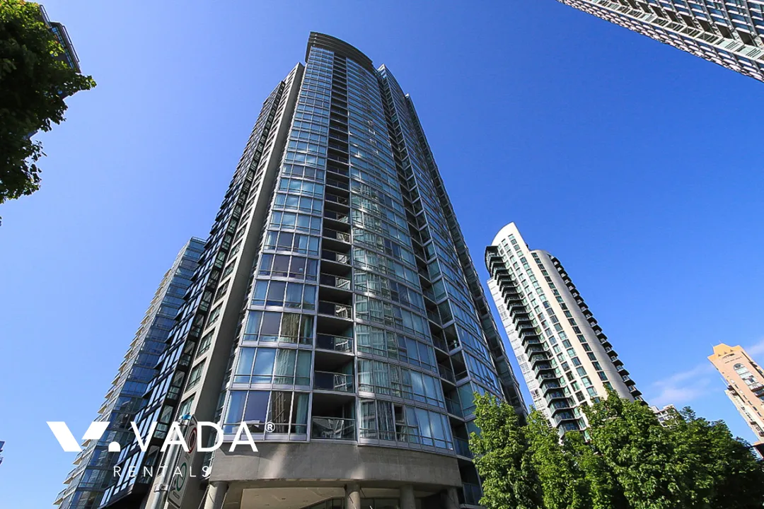 Building - Azura in Vancouver, BC at 1438 Richards Street