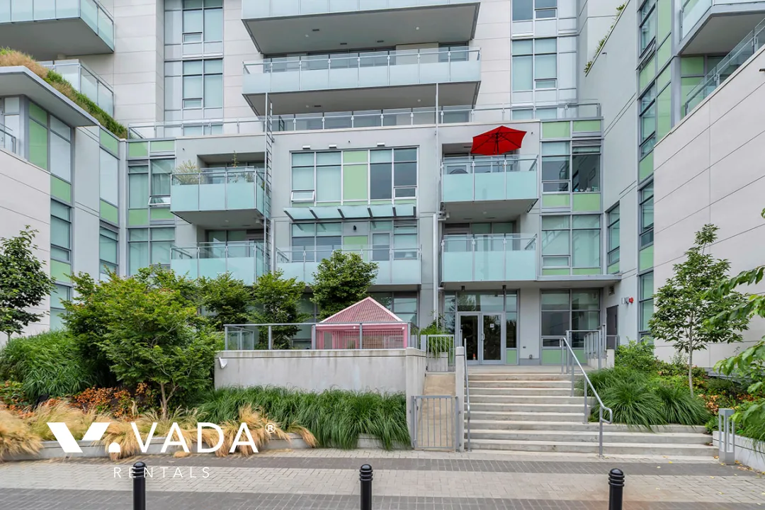 Building - 35 Park West in Vancouver, BC at 5077 Cambie Street