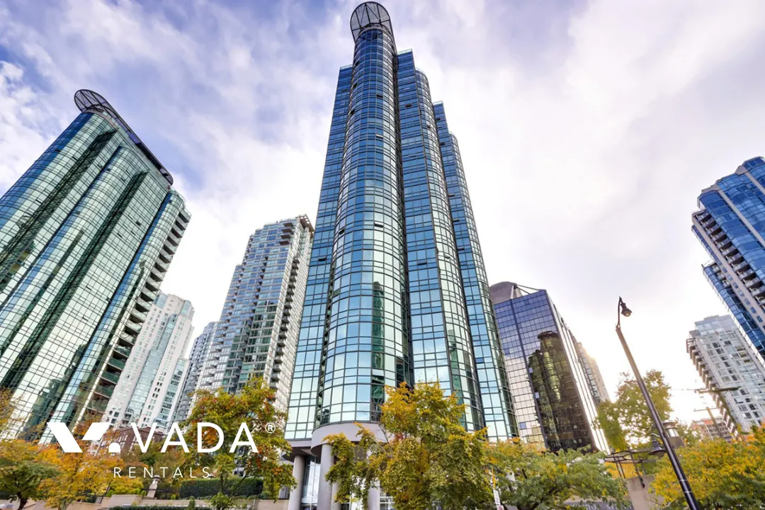 Building - Harbourside Park in Vancouver, BC at 555 Jervis Street