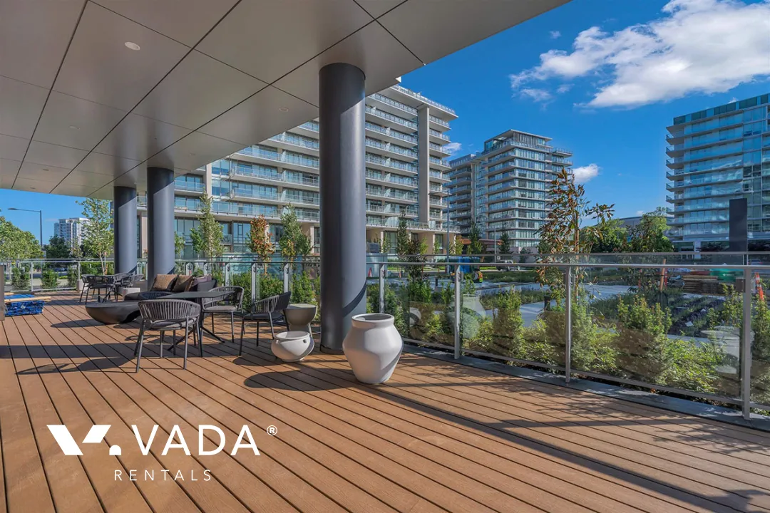 Building - Hollybridge At River Green in Richmond, BC at 6855 Pearson Way