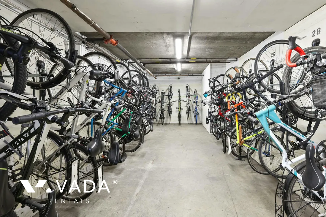 Building - The Westport in Vancouver, BC at 1435 Nelson Street