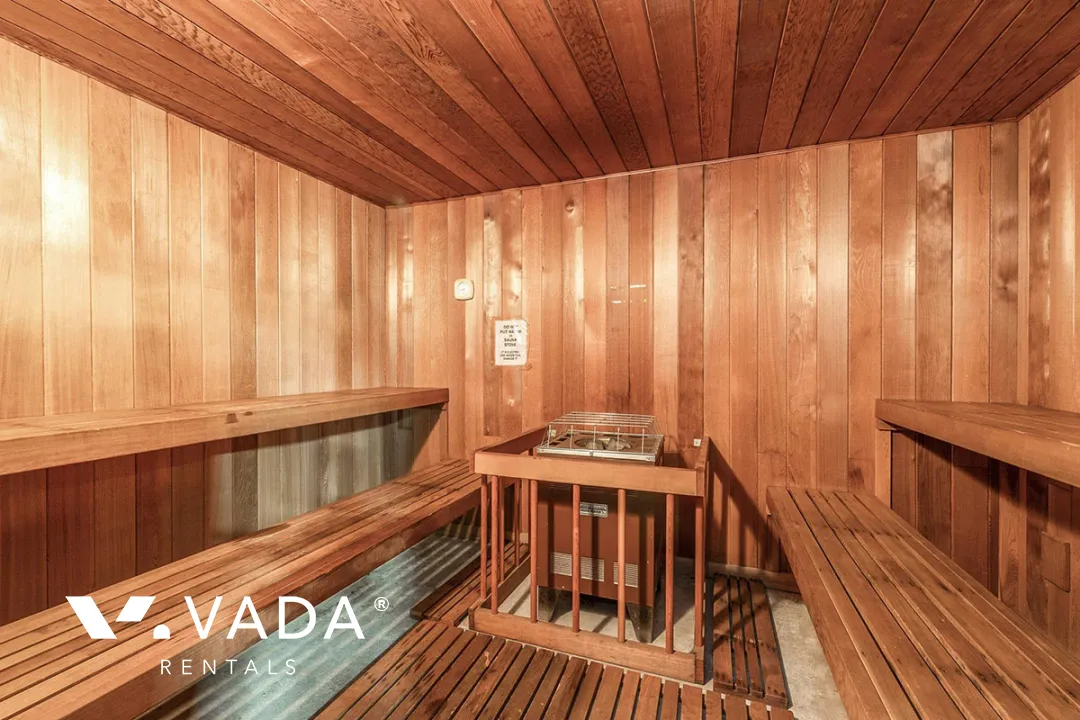 Building - The Westport in Vancouver, BC at 1435 Nelson Street