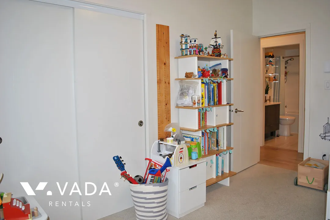Madison &amp; Dawson in Brentwood - 3 Bedroom Apartment For Rent in Burnaby at 513 - 2188 Madison Avenue, Burnaby, BC, V5C 0J8