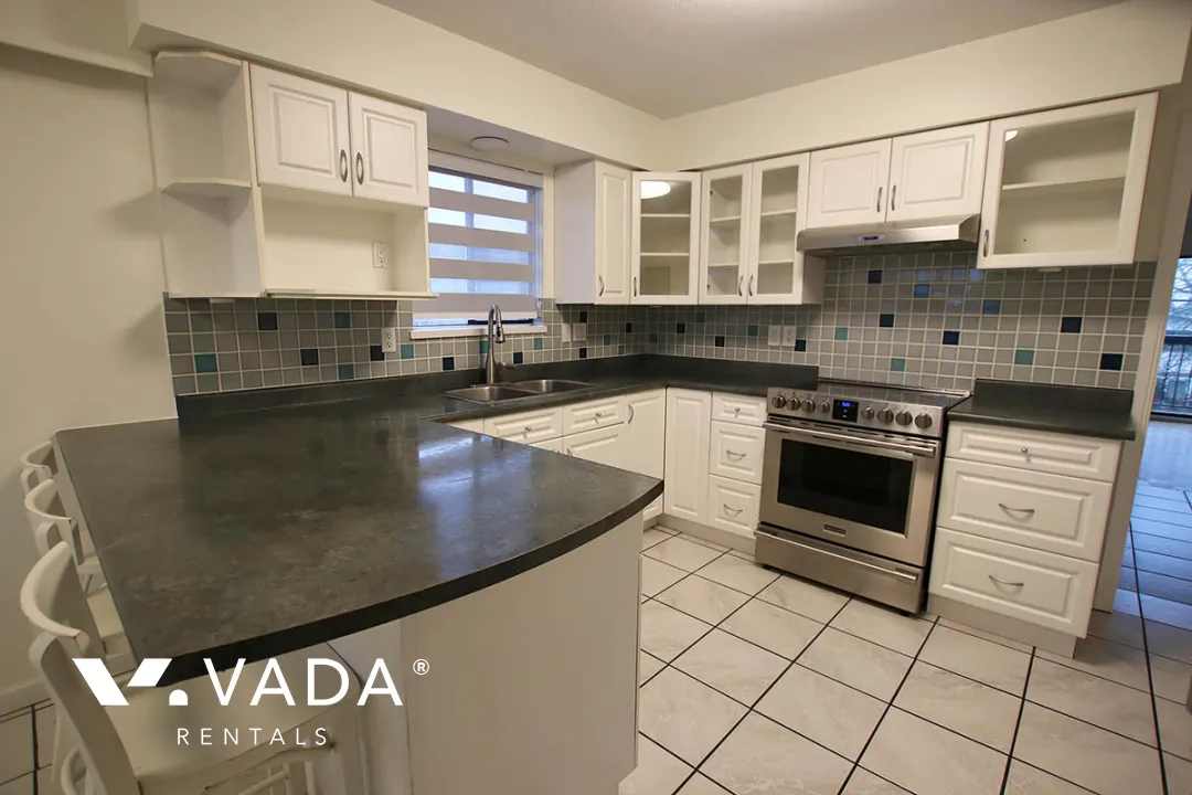 Riley Park - 3 Bedroom House (Upper Level) For Rent in Vancouver at 308 East 34th Avenue, Vancouver, BC