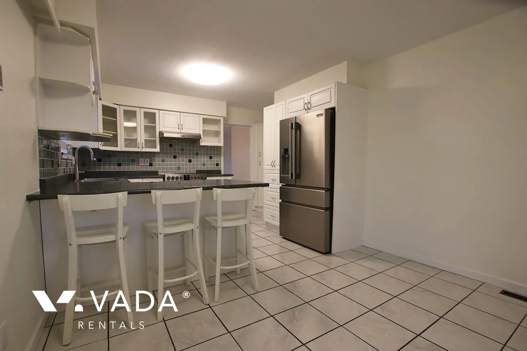 Riley Park - 3 Bedroom House (Upper Level) For Rent in Vancouver at 308 East 34th Avenue, Vancouver, BC