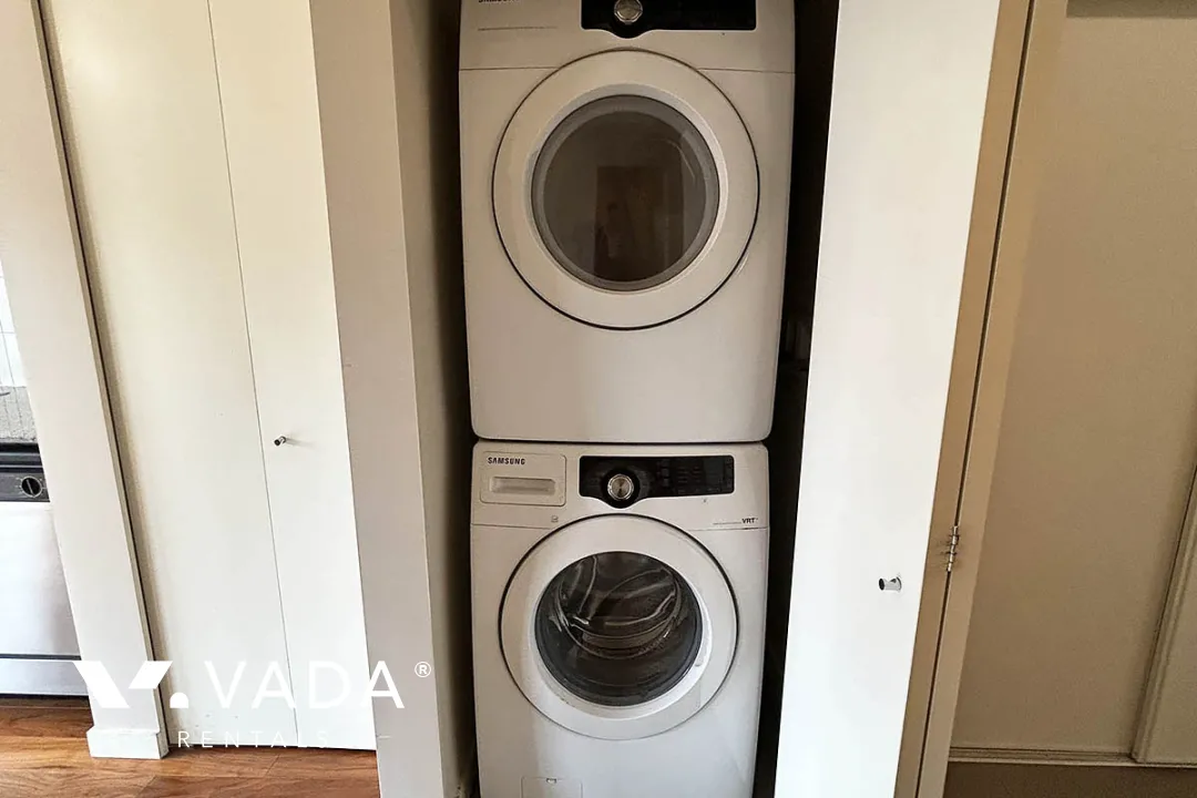 Quattro in Whalley - Studio For Rent in Surrey at 415 - 13728 108 Avenue, Surrey, BC