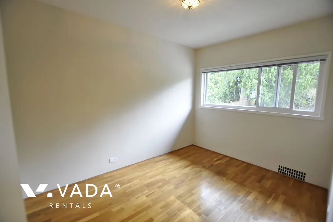 Edgemont - 3 Bedroom House For Rent in North Vancouver at 3616 Emerald Drive, North Vancouver, BC