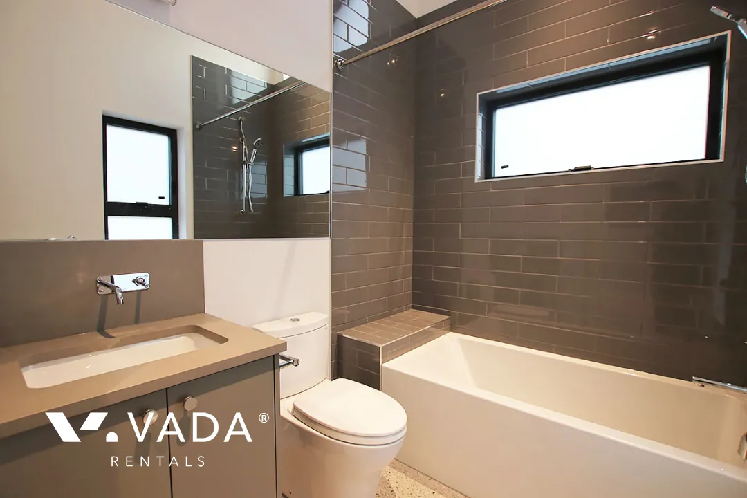 Kerrisdale - 1 Bedroom Laneway House For Rent in Vancouver at 3 - 2060 West 44th Avenue, Vancouver, BC, V6M 2E9