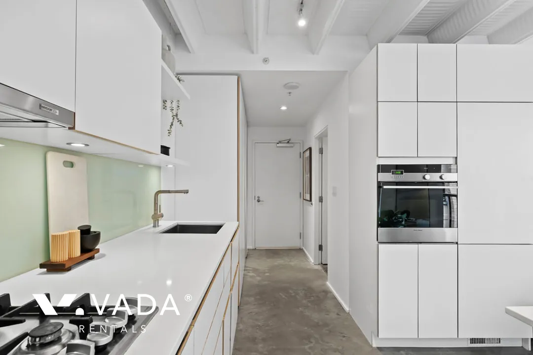 The Flats in Chinatown - 1 Bedroom Loft For Rent in Vancouver at 303 - 219 Georgia Street, Vancouver, BC, V6A 1Z6