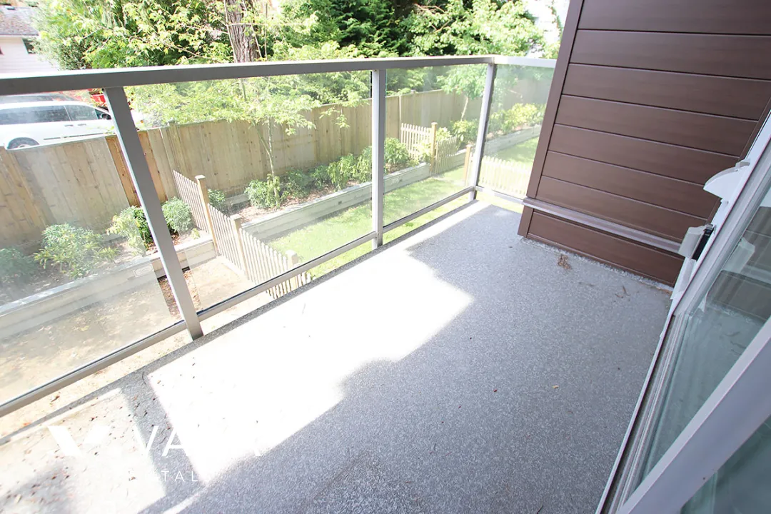 Fraser Landmark in Whalley - 1 Bedroom Apartment For Rent in Surrey at 106 - 9689 140 Street, Surrey, BC