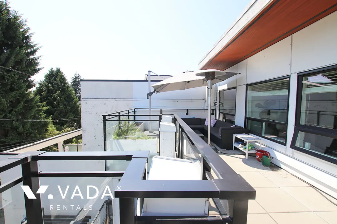 Kits West in Kitsilano - Furnished 2 Bedroom Apartment For Rent in Vancouver at 407 - 2858 West 4th Avenue, Vancouver, BC, V6K 1R2