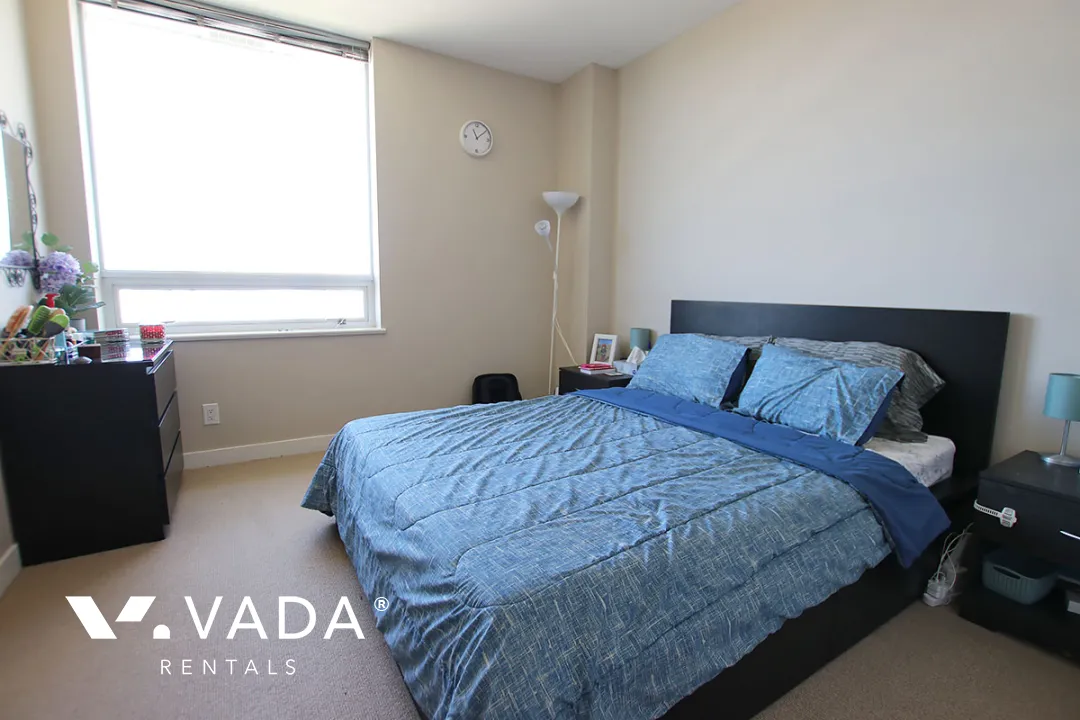 Icon in Yaletown - 3 Bedroom Apartment For Rent in Vancouver at 2103 - 638 Beach Crescent, Vancouver, BC, V6Z 3H4