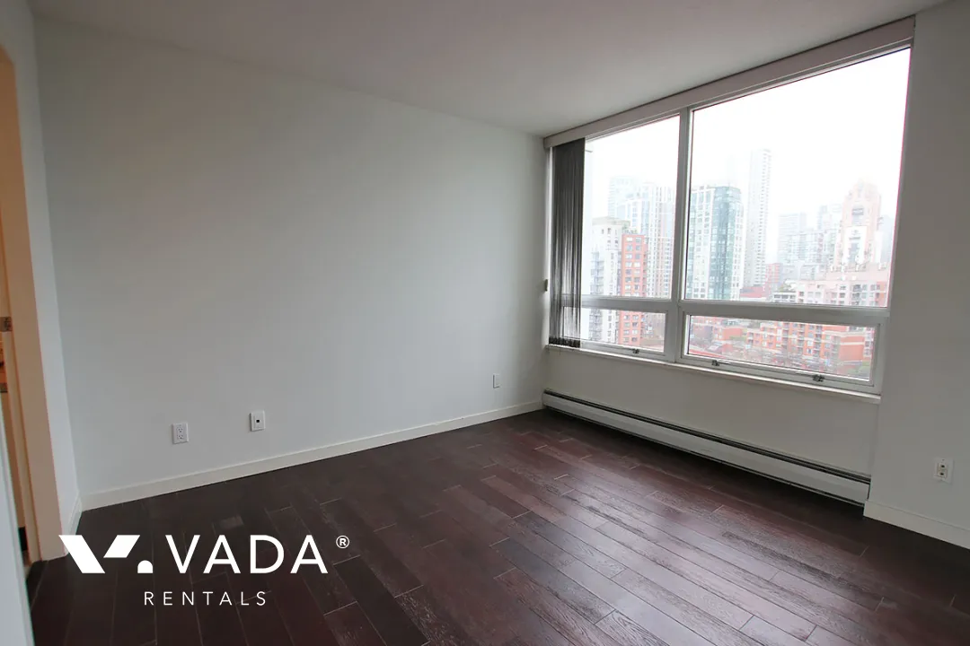 Peninsula in Yaletown - 2 Bedroom Apartment For Rent in Vancouver at 1502 - 1201 Marinaside Crescent, Vancouver, BC