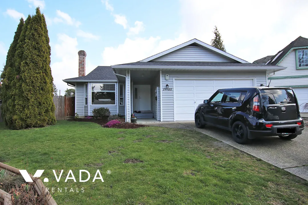 Langley City - 3 Bedroom House For Rent in Langley at 19980 48a Avenue, Langley, BC