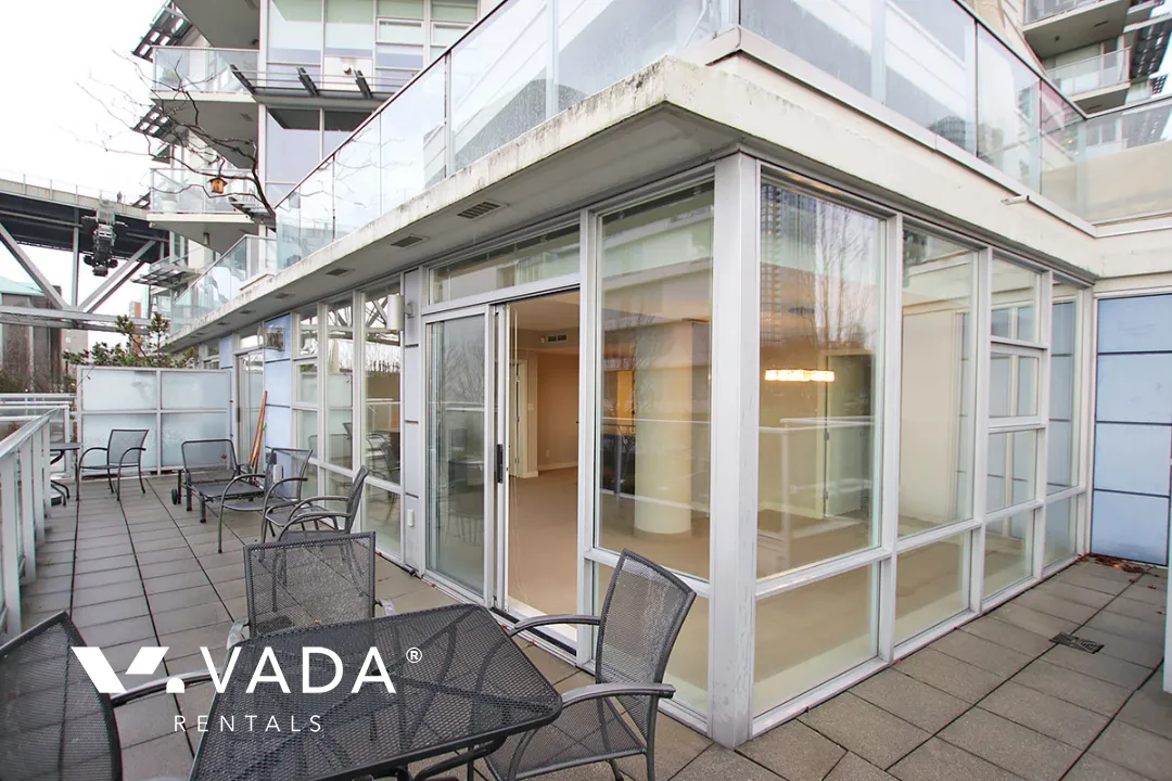 Icon in Yaletown - 2 Bedroom Apartment For Rent in Vancouver at 302 - 633 Kinghorne Mews, Vancouver, BC