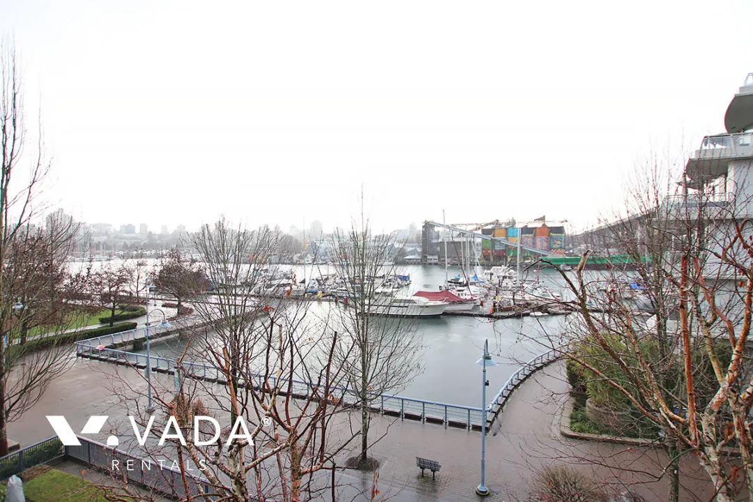 Icon in Yaletown - 2 Bedroom Apartment For Rent in Vancouver at 302 - 633 Kinghorne Mews, Vancouver, BC