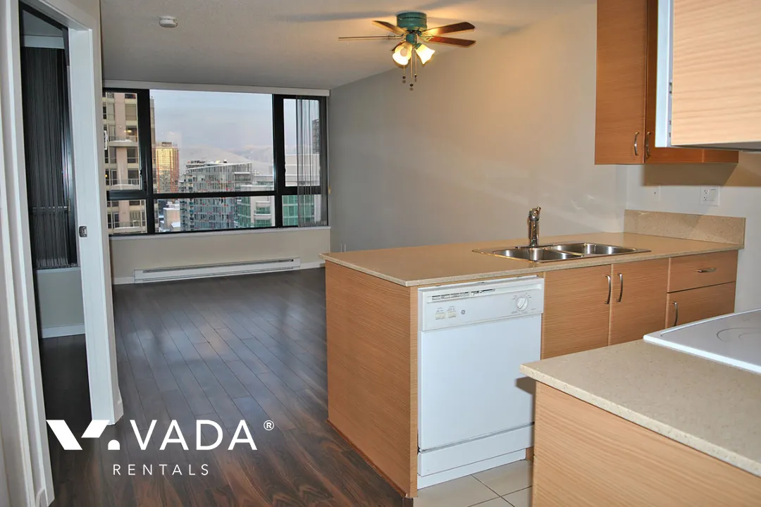 Yaletown Park in Yaletown - 1 Bedroom Apartment For Rent in Vancouver at 2610 - 909 Mainland Street, Vancouver, BC, V6B 1S3