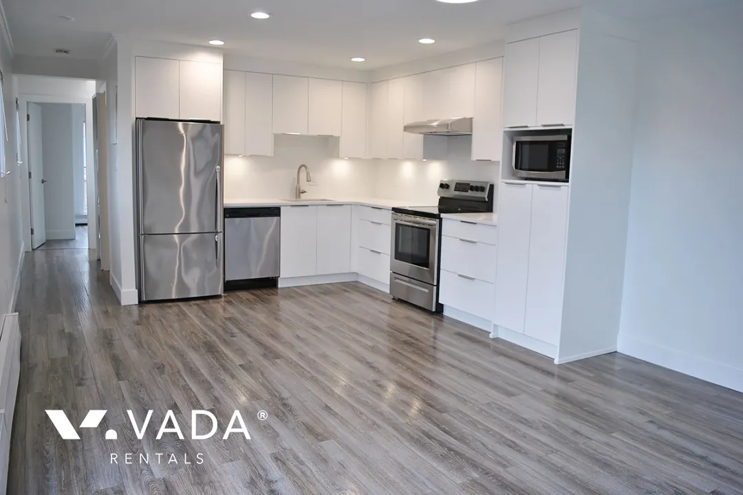 Laurel Court in Fairview - 2 Bedroom Townhouse For Rent in Vancouver at 66 - 870 West 7th Avenue, Vancouver, BC