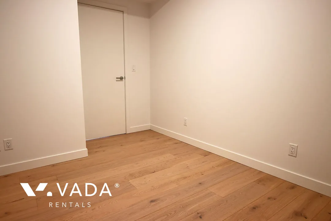 Station Square in Metrotown - 1 Bedroom Apartment For Rent in Burnaby at 3506 - 6000 Mckay Avenue, Burnaby, BC