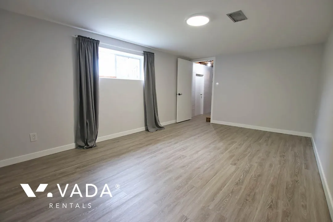 South Main - 3 Bedroom House For Rent in Vancouver at 438 East 20th Street, Vancouver, BC