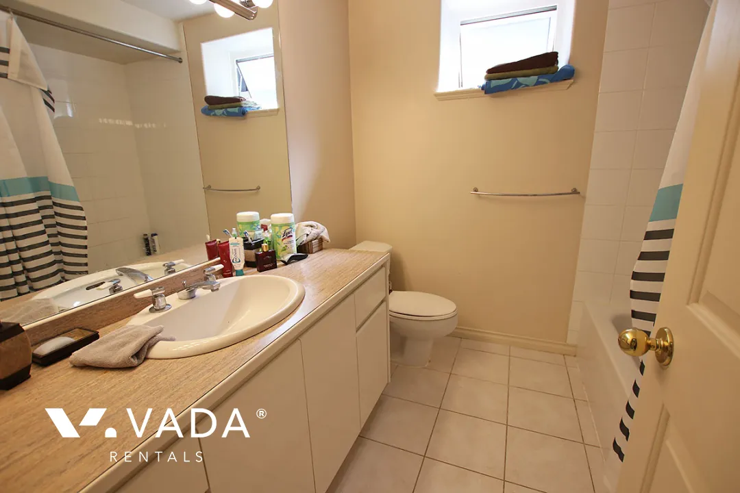 Lochdale - 2 Bedroom Basement For Rent in Burnaby at 6767B Winch Street, Burnaby, BC